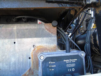 2009-man-others-43486259