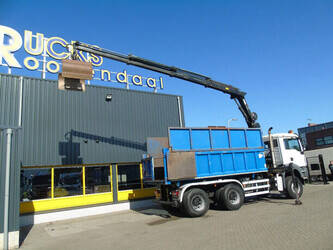 2009-man-others-43486262