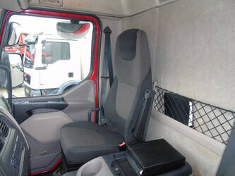 2016-daf-lf-220-1380173-43486375