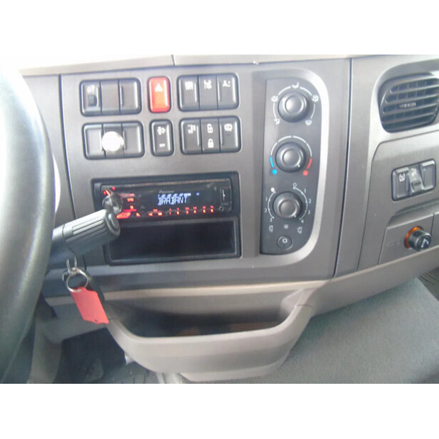 2016 داف LF 220-43486386