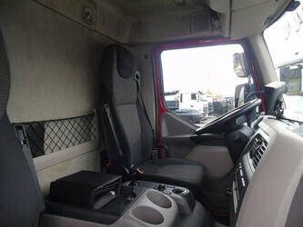 2016-daf-lf-220-1380173-43486398