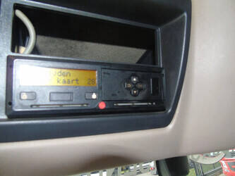 2016-daf-lf-220-1380173-43486402