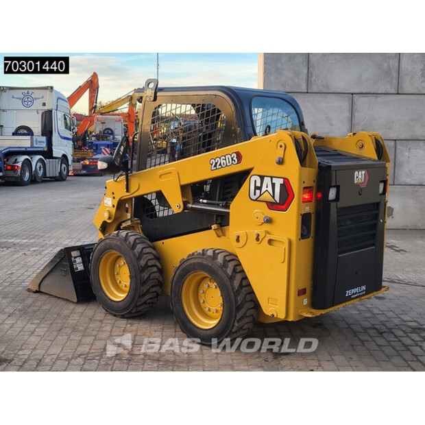 2022 Caterpillar 226D3-43487325