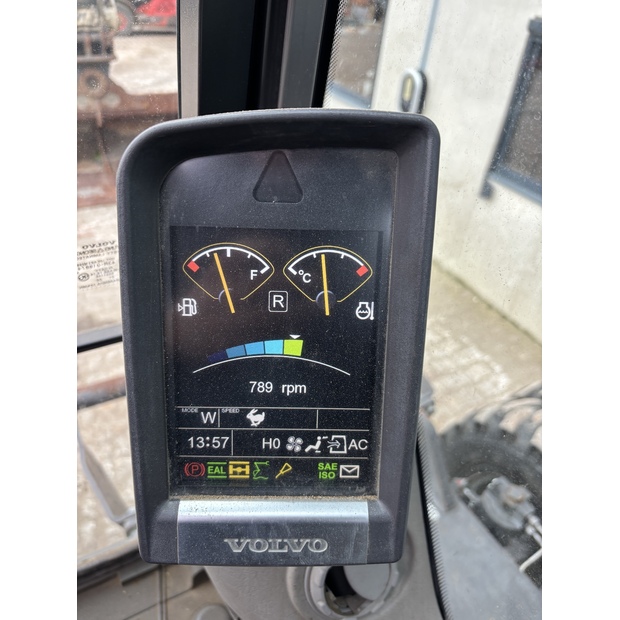 2016 فولفو EW210D-43494101