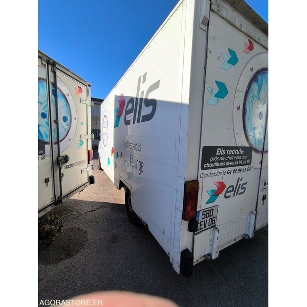 2009 Renault Master-43501786