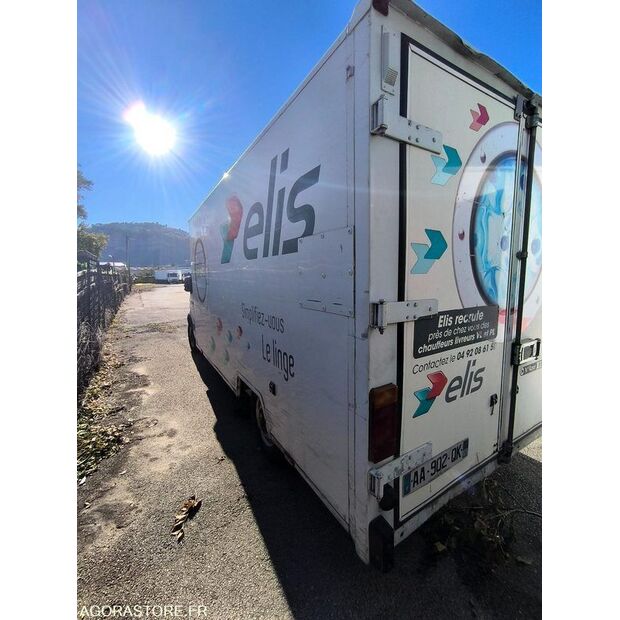 2009 Renault Master-43501835