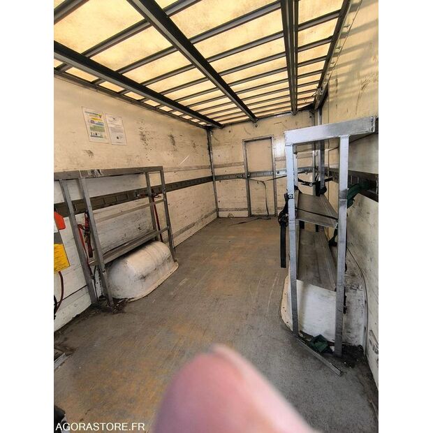 2009 Renault Master-43501837