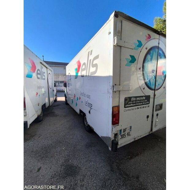 2009 Renault Master-43502036