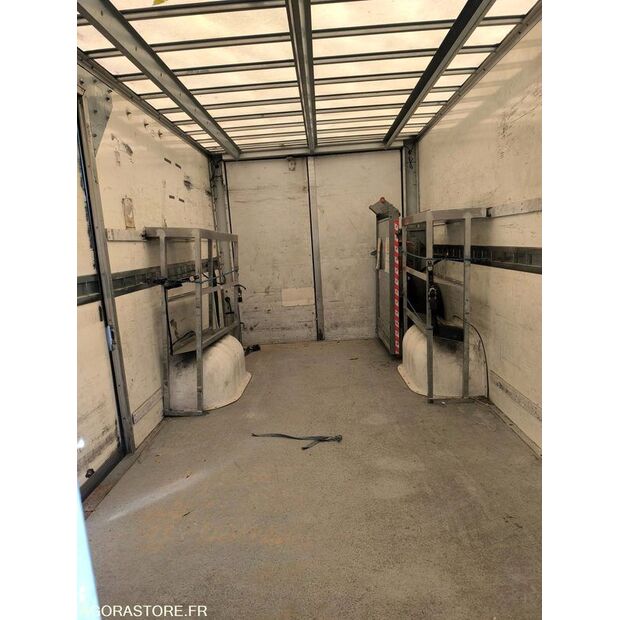 2009 Renault Master-43502037