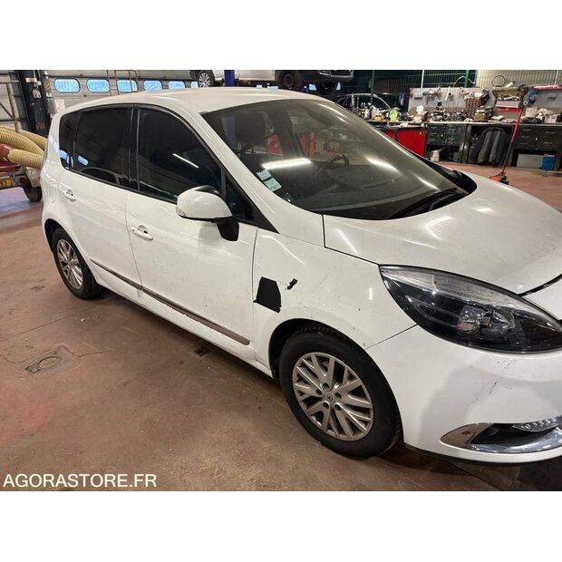 2016 Renault Megane-43502725