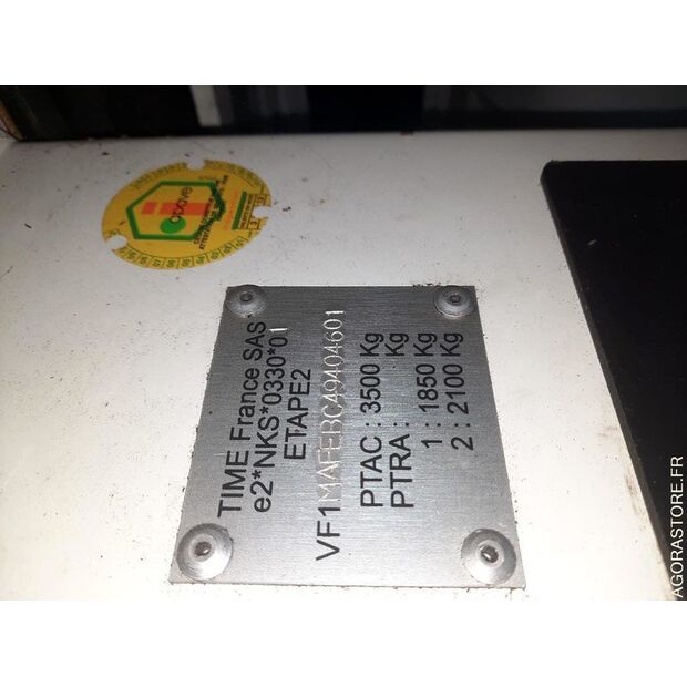 2013 رينو Master-43503154