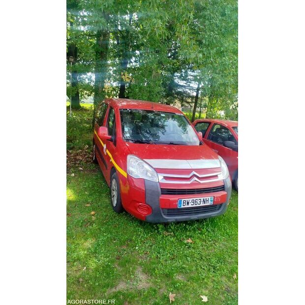 2011 سيتروين BERLINGO-43503200