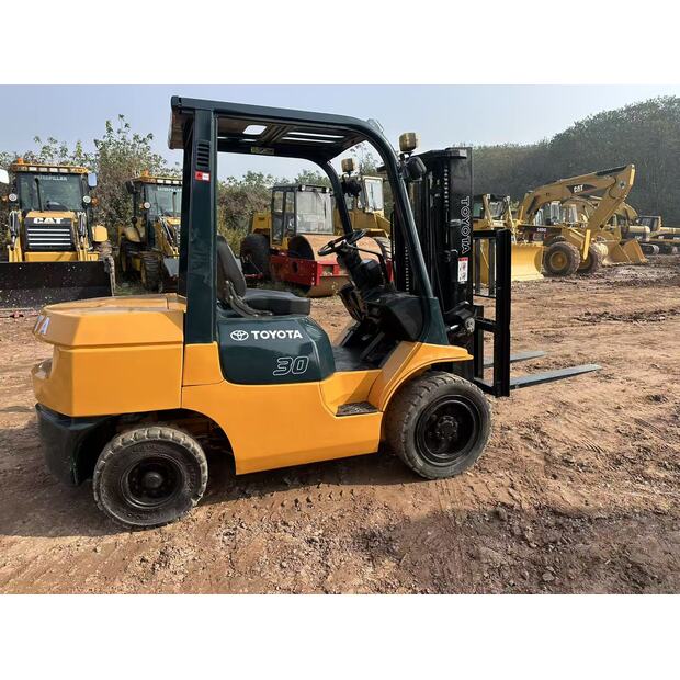 2022 Toyota 30-43503273