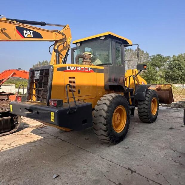 2022 اكس سي ام جي LW300F-43508461