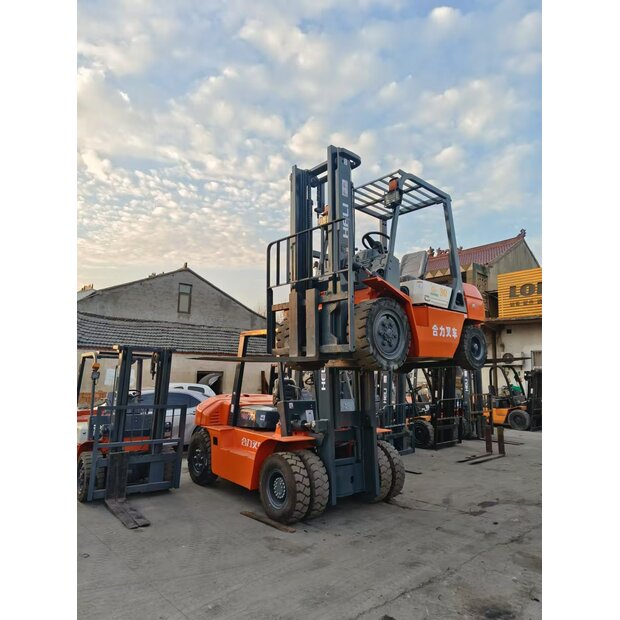 2023 HELI 70-43508543