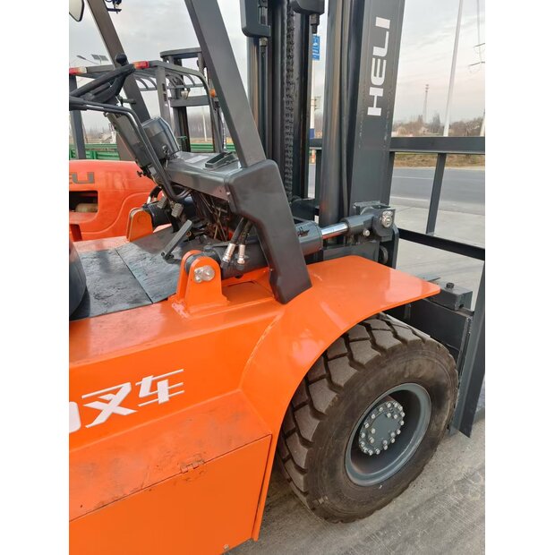 2023 HELI 70-43508545