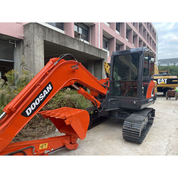 2023 Doosan DX60-9C-43508789