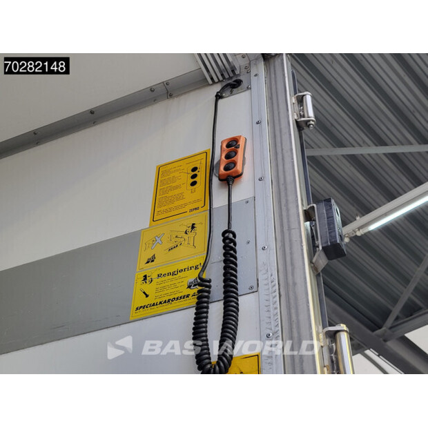 2017 Mercedes-Benz Atego 1524-43509304