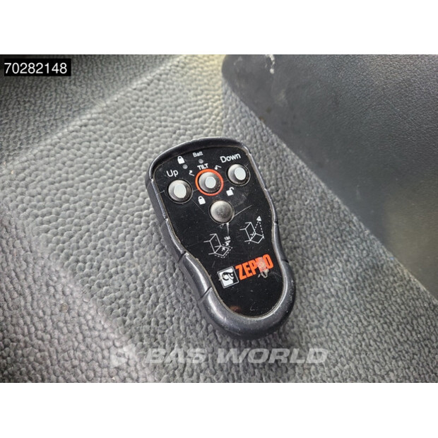 2017 Mercedes-Benz Atego 1524-43509323