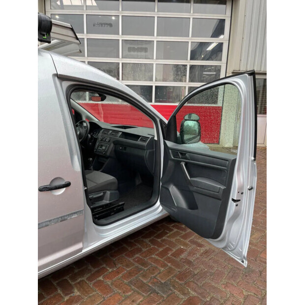 2017 Volkswagen Caddy-43510514