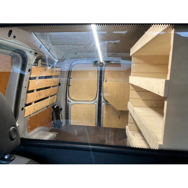 2017 Volkswagen Caddy-43510524