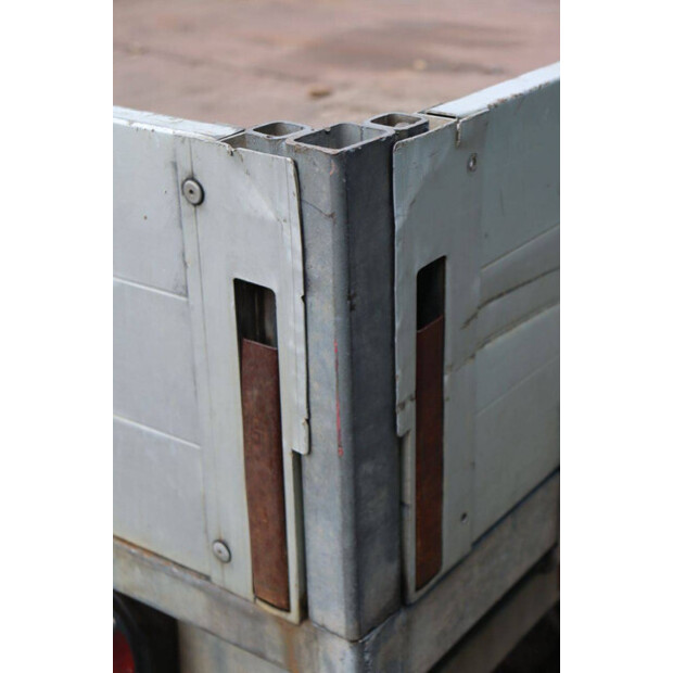 2005 Hulco R2-43510766