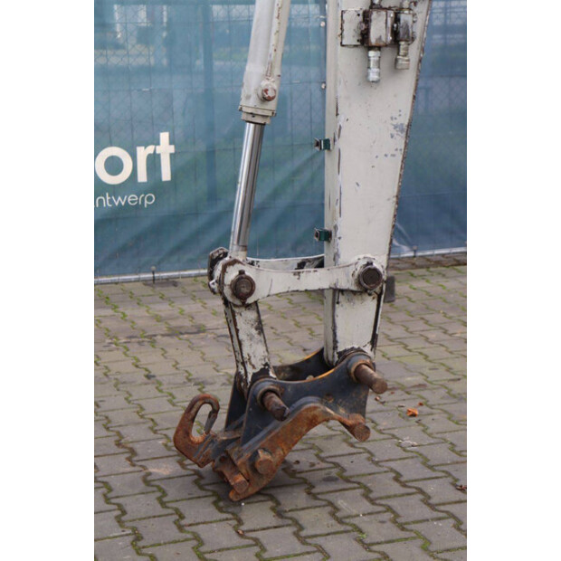 TAKEUCHI TB175W-43511892