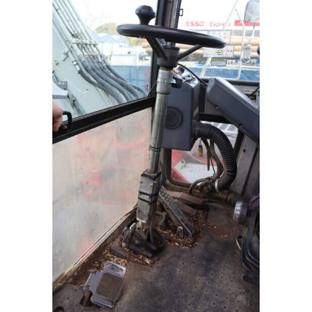 TAKEUCHI TB175W-43511923