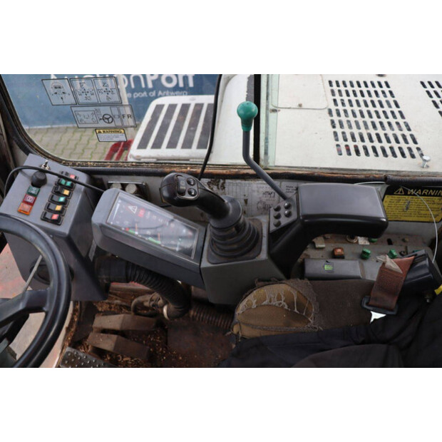 TAKEUCHI TB175W-43511926