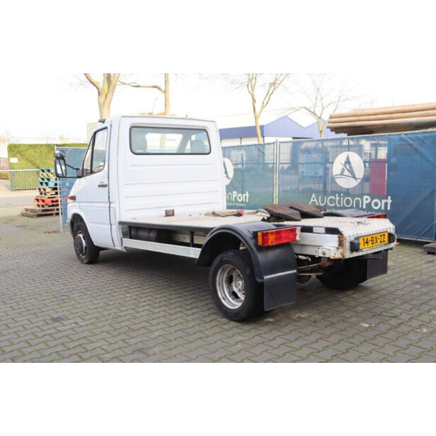 2006 Mercedes-Benz 416 CDI 904.6-43512058