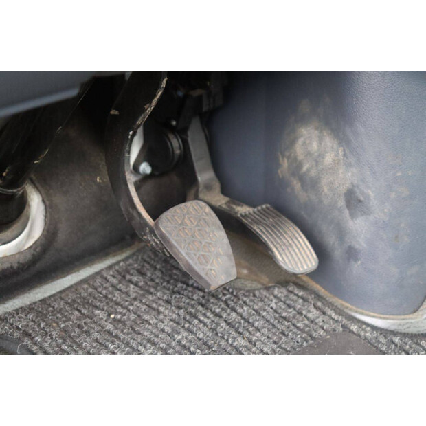 2006 Mercedes-Benz 416 CDI 904.6-43512102