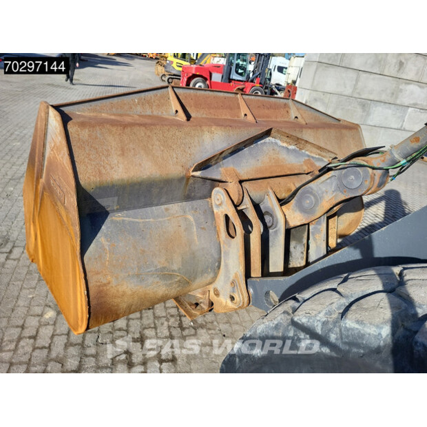 2014 Volvo L180H-43512754