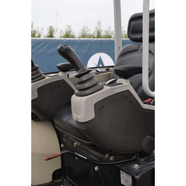 2019 Neuson EZ26-43513171