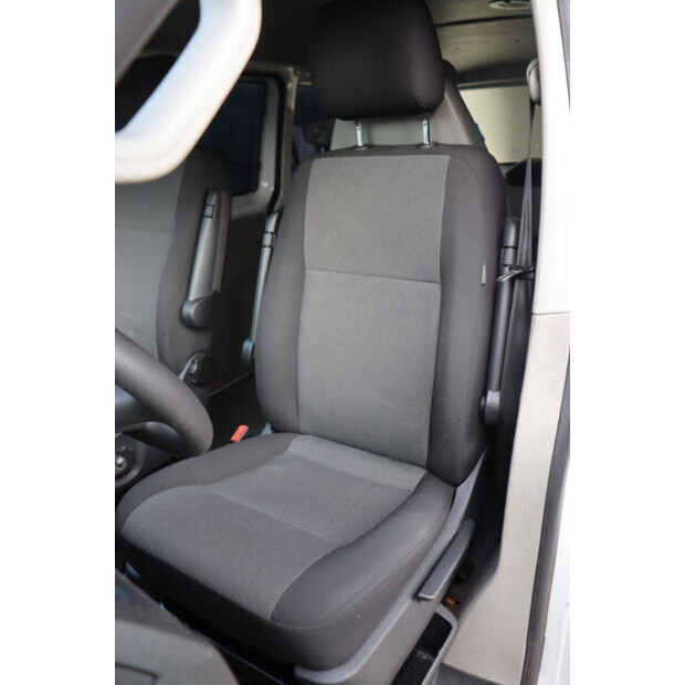 2017 Volkswagen Transporter TDI-43513286