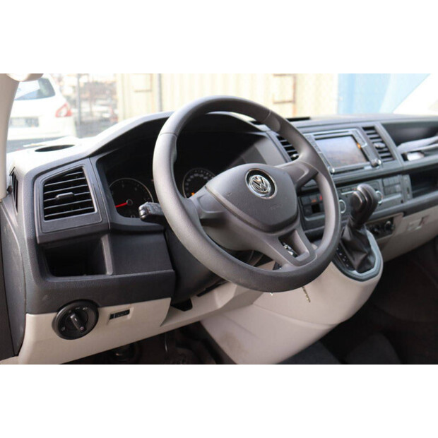 2017 Volkswagen Transporter TDI-43513287