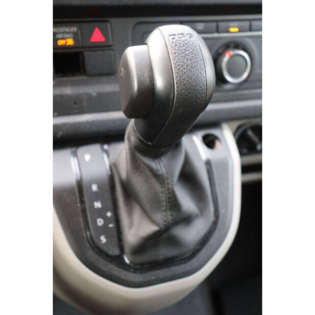 2017 Volkswagen Transporter TDI-43513291