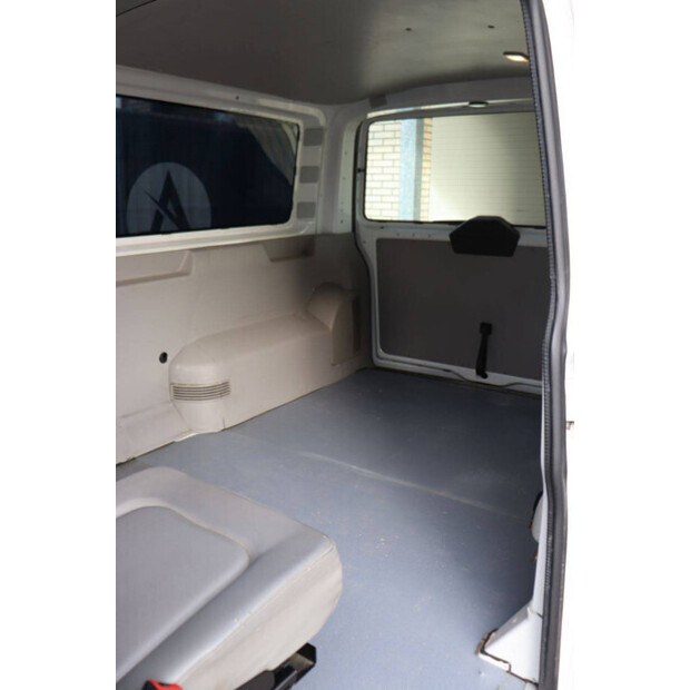 2017 Volkswagen Transporter TDI-43513302