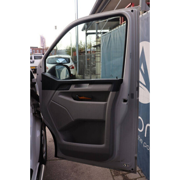 2017 Volkswagen Transporter TDI-43513309