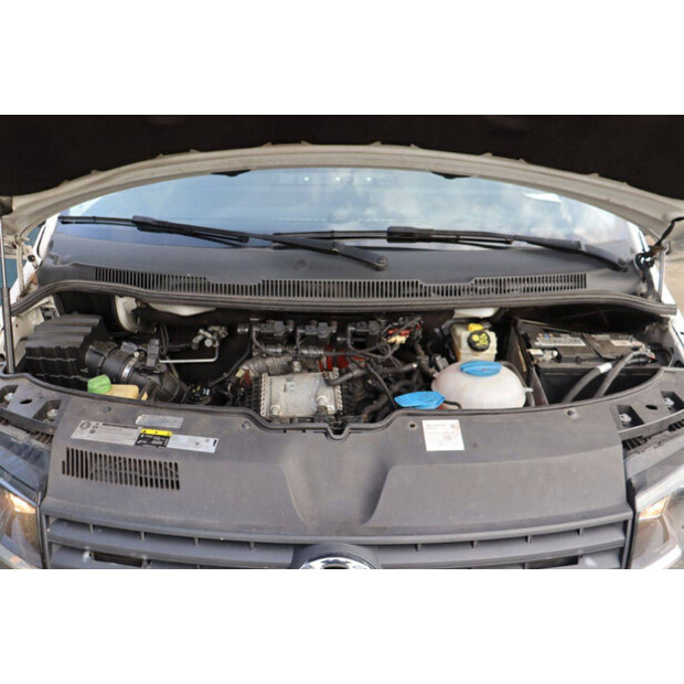 2017 Volkswagen Transporter TDI-43513312