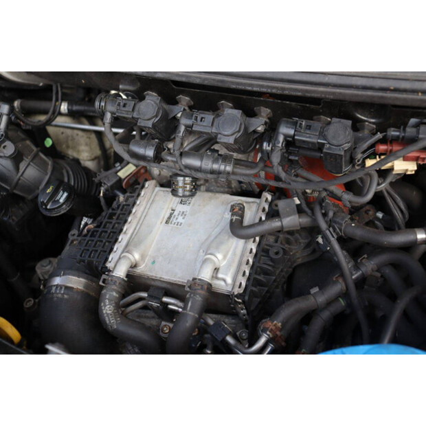 2017 Volkswagen Transporter TDI-43513313