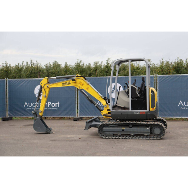 2018 نيوسون EZ28-43513401