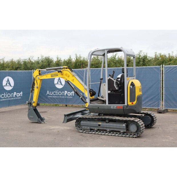 2018 نيوسون EZ28-43513402