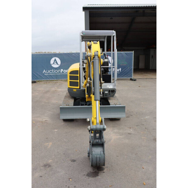 2018 نيوسون EZ28-43513406