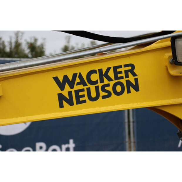 2018 نيوسون EZ28-43513417