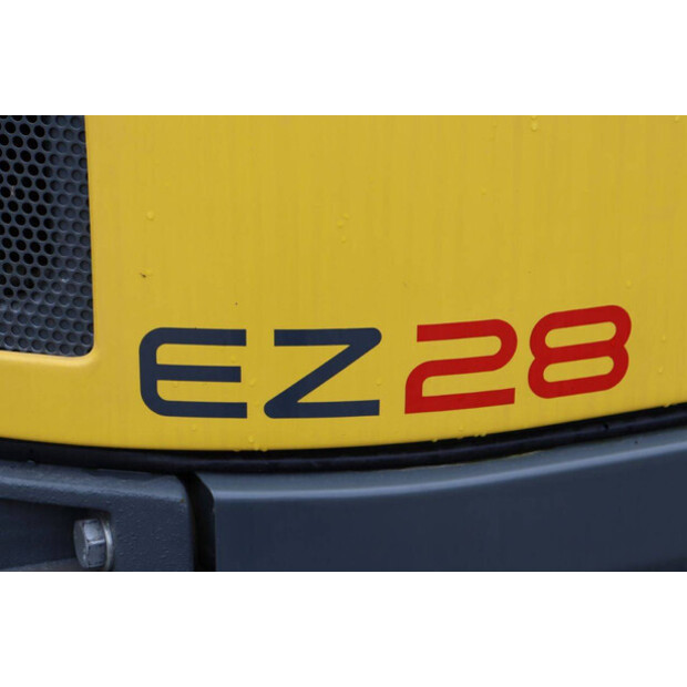 2018 نيوسون EZ28-43513430