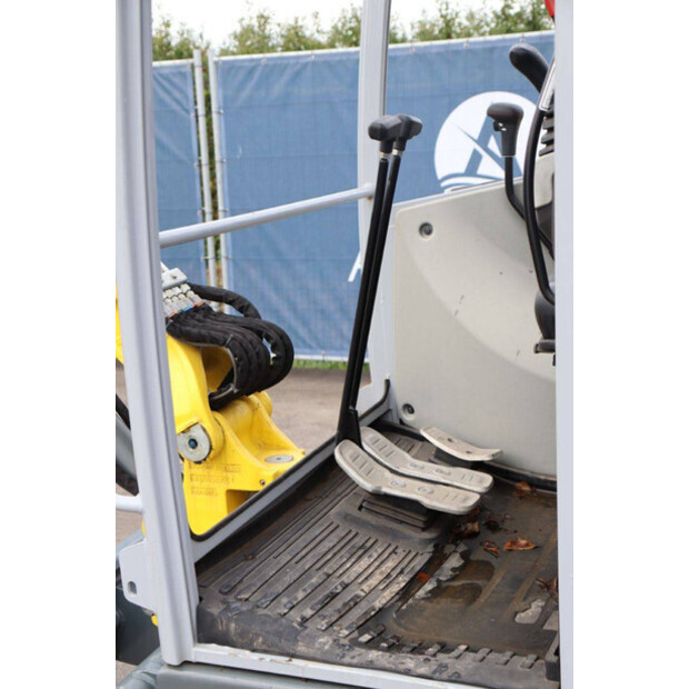 2018 نيوسون EZ28-43513435