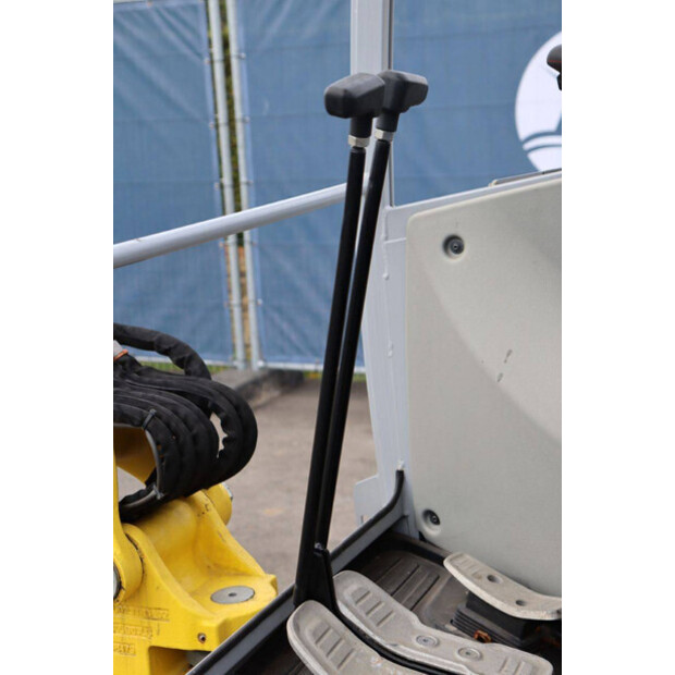 2018 نيوسون EZ28-43513436