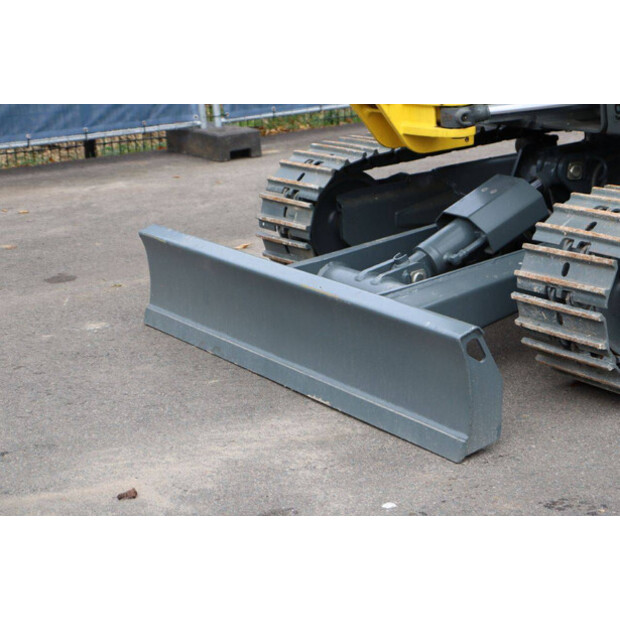 2018 نيوسون EZ28-43513448