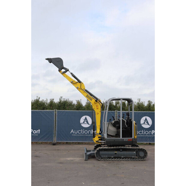 2018 نيوسون EZ28-43513449