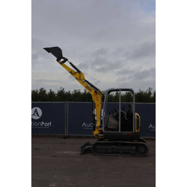 2018 نيوسون EZ28-43513450